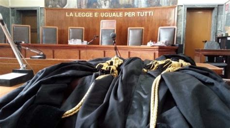 Camorra: 114 anni di carcere per i clan Puca, Verde e Ranucci.